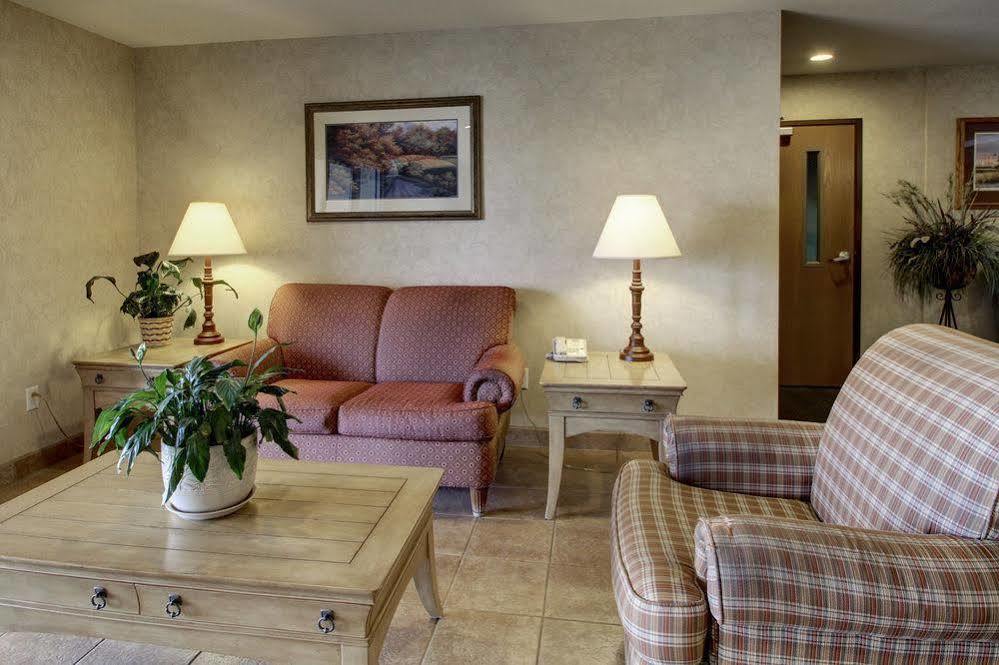Oak Hill Inn & Suites Canton エクステリア 写真